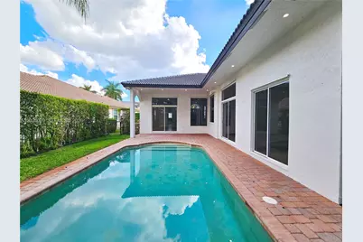 18951 SW 30th St, Miramar, FL 33029 - Photo 9