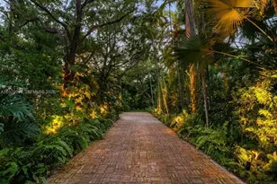 5812 Alton Rd, Miami Beach, FL 33140 - Photo 3