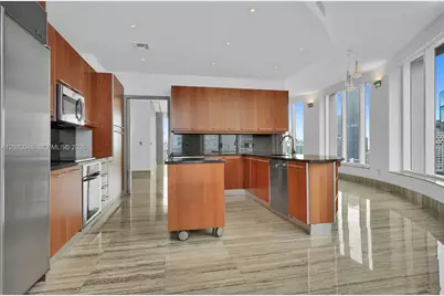 901 Brickell Key Blvd #3204, Miami, FL 33131 - Photo 17