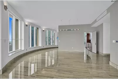 901 Brickell Key Blvd #3204, Miami, FL 33131 - Photo 9