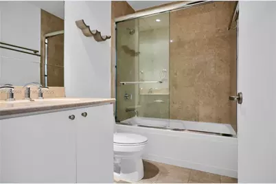 901 Brickell Key Blvd #3204, Miami, FL 33131 - Photo 29