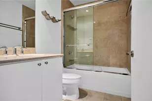 901 Brickell Key Blvd, Miami, FL 33131 - Photo 29