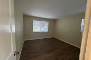 707 S 19th Ave, Hollywood, FL 33020 - Photo 3