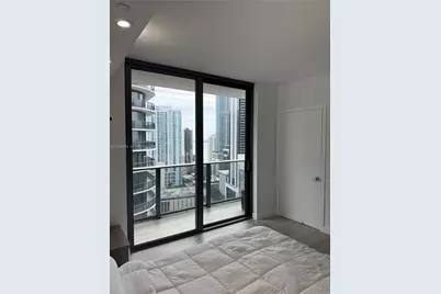 55 SW 9th St #2703, Miami, FL 33130 - Photo 19