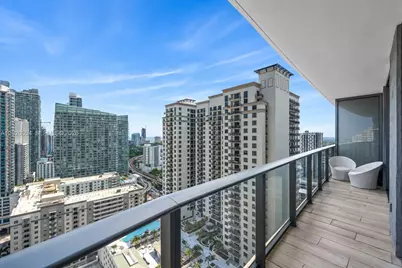 55 SW 9th St #2703, Miami, FL 33130 - Photo 23