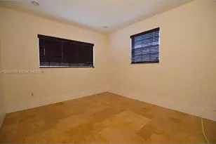 14001 Cypress Ct, Miami Lakes, FL 33014 - Photo 27