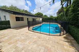 14001 Cypress Ct, Miami Lakes, FL 33014 - Photo 21