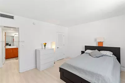 401 69th St #1509, Miami Beach, FL 33141 - Photo 23