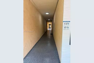 8180 Geneva Ct #431, Doral, FL 33166 - Photo 15