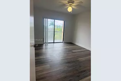 8180 Geneva Ct #431, Doral, FL 33166 - Photo 7