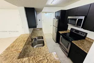 15689 SW 106th Ln, Miami, FL 33196 - Photo 9