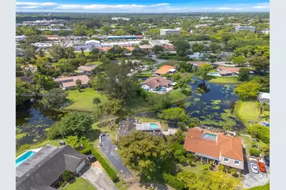 3671 NW 98th Ter, Coral Springs, FL 33065 - Photo 39