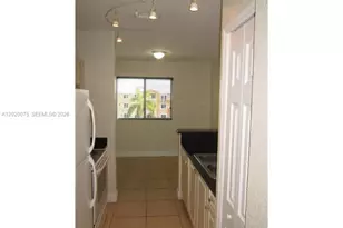 21000 SW 87th Ave, Cutler Bay, FL 33189 - Photo 11