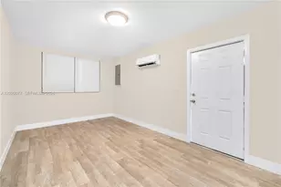 3271 NW 18th Terrace, Miami, FL 33125 - Photo 29