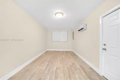 3271 NW 18th Ter, Miami, FL 33125 - Photo 31