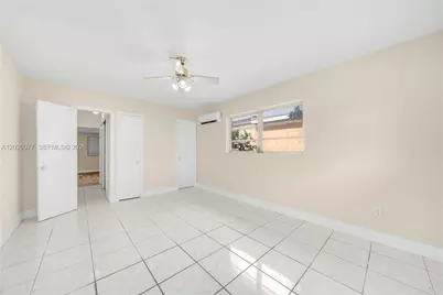 3271 NW 18th Ter, Miami, FL 33125 - Photo 17