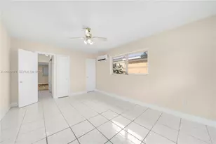 3271 NW 18th Terrace, Miami, FL 33125 - Photo 17