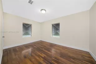 3271 NW 18th Terrace, Miami, FL 33125 - Photo 25