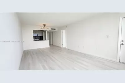 1200 NE Miami Gardens Dr #1005W, Miami, FL 33179 - Photo 9