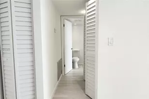 1200 NE Miami Gardens Dr, Miami, FL 33179 - Photo 25