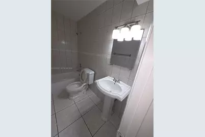 8886 SW 3rd St #204, Pembroke Pines, FL 33025 - Photo 11