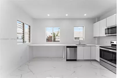 842 Meridian Ave #2D, Miami Beach, FL 33139 - Photo 3