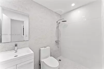 842 Meridian Ave #2D, Miami Beach, FL 33139 - Photo 7