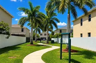 542 NE 6th Pl, Florida City, FL 33034 - Photo 27