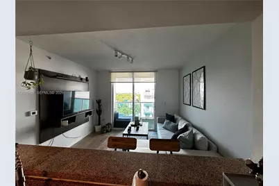 1723 SW 2nd Ave #704, Miami, FL 33129 - Photo 5