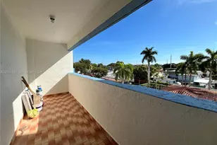 5050 NW 7th St, Miami, FL 33126 - Photo 11