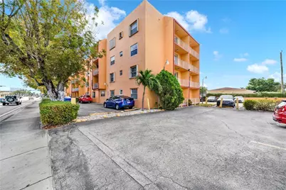 6200 W Flagler St #301, Miami, FL 33144 - Photo 17