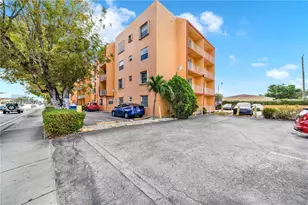 6200 W Flagler St, Miami, FL 33144 - Photo 17