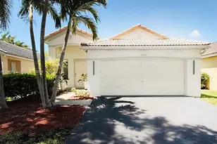 4449 Blossom Ln, Weston, FL 33331 - Photo 5