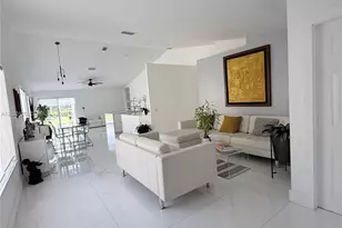 4449 Blossom Ln, Weston, FL 33331 - Photo 9