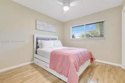 1311 NE 26th Ter, Pompano Beach, FL 33062 - Photo 27