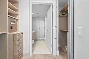 501 NE 31st St, Miami, FL 33137 - Photo 17