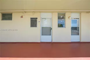 2999 Point E Dr, Aventura, FL 33160 - Photo 17