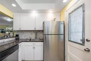 2999 Point E Dr, Aventura, FL 33160 - Photo 9