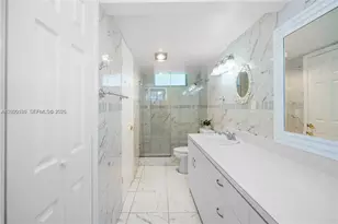 2999 Point E Dr, Aventura, FL 33160 - Photo 11