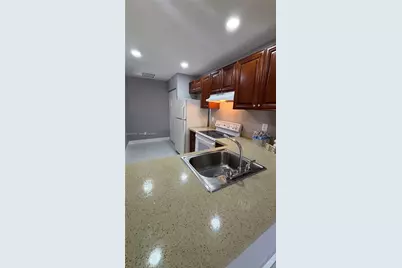 20825 NE 8th Ct #204-19, Miami, FL 33179 - Photo 5