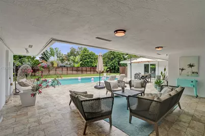 13820 SW 73rd Ave, Palmetto Bay, FL 33158 - Photo 5
