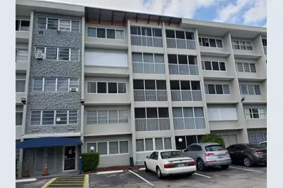 330 SE 2nd St #203H, Hallandale Beach, FL 33009 - Photo 1