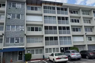 330 SE 2nd St, Hallandale Beach, FL 33009 - Photo 1