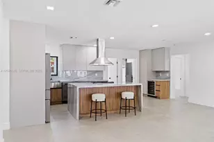 610 NE 164th Terrace, Miami, FL 33162 - Photo 5