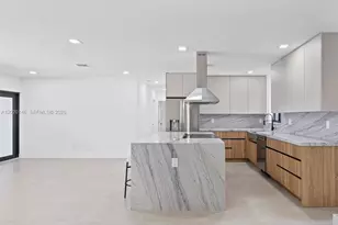610 NE 164th Terrace, Miami, FL 33162 - Photo 17