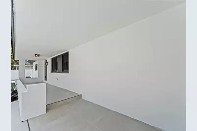 610 NE 164th Ter, Miami, FL 33162 - Photo 77