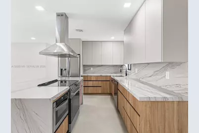 610 NE 164th Ter, Miami, FL 33162 - Photo 9