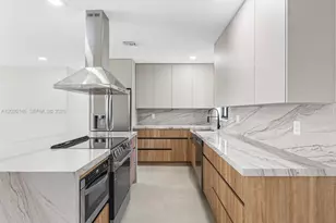 610 NE 164th Terrace, Miami, FL 33162 - Photo 9