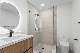 610 NE 164th Terrace, Miami, FL 33162 - Photo 3