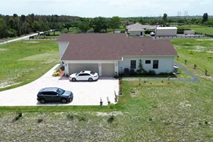 19860 Skyhawk Ln, Loxahatchee, FL 33470 - Photo 23